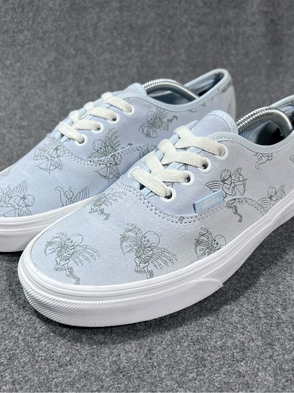 Authentic Vans Love You To Death Womens Size 7 Suede Sneakers VN0A348A3ZG Retro
